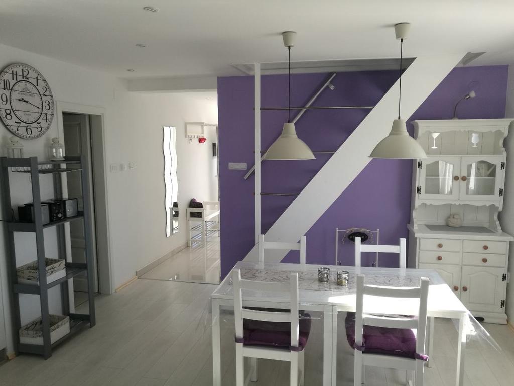 Apartments Lavarin Novi Vinodolski Bagian luar foto