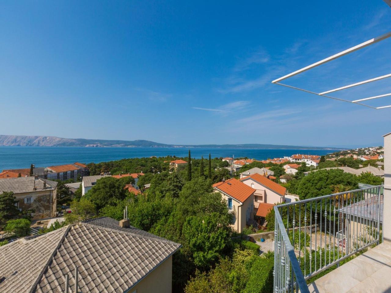 Apartments Lavarin Novi Vinodolski Bagian luar foto