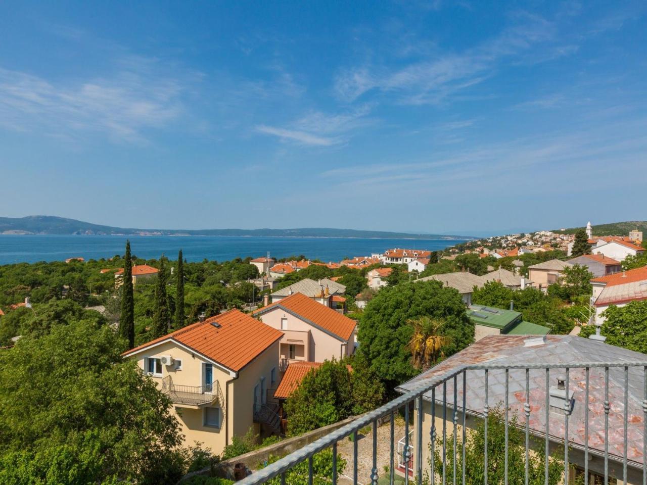 Apartments Lavarin Novi Vinodolski Bagian luar foto